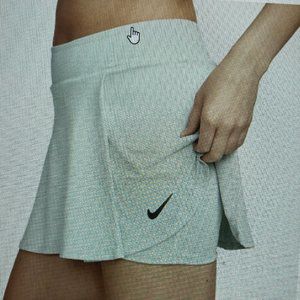 Nike Women's Court Dri-FIT Victory Flouncy 13 Inch Tennis Skort Light Silver Lrg